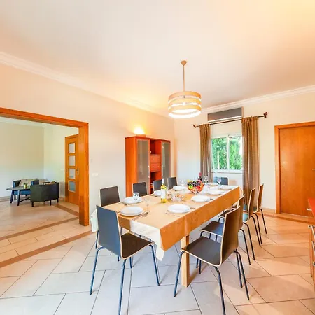 Villa Prime - Com Piscina Aquecivel E Bbq Em Albufeira