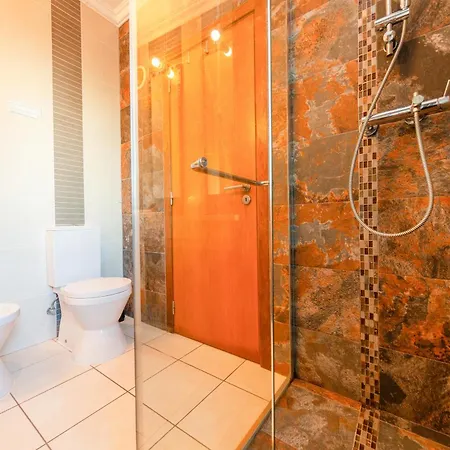 Villa Prime - Com Piscina Aquecivel E Bbq Em